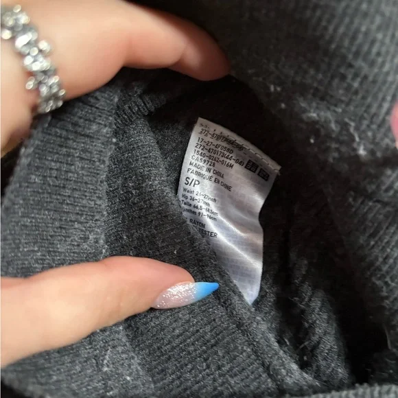 UNIQLO Women Ribbed Joggers - Picture 2 of 2